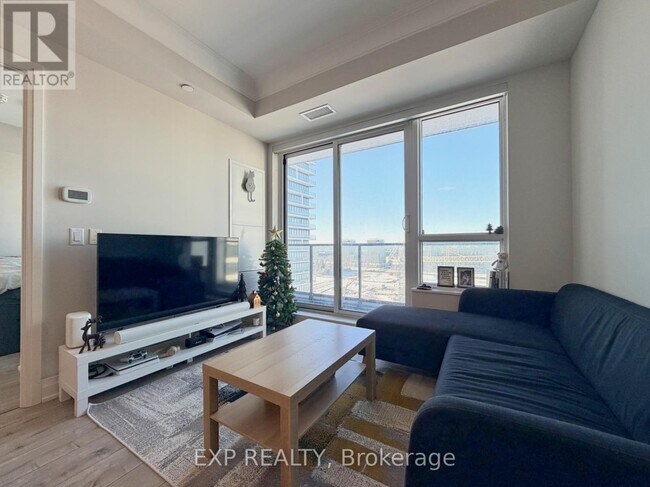 Building Photo - 18 Water Walk Dr