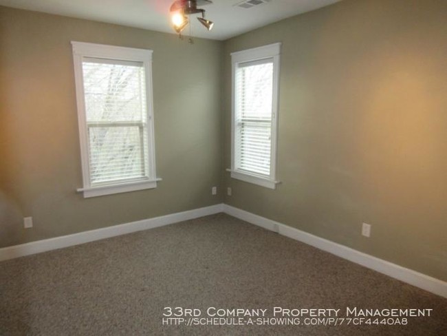 Building Photo - 1 bedroom in Kansas City MO 64108