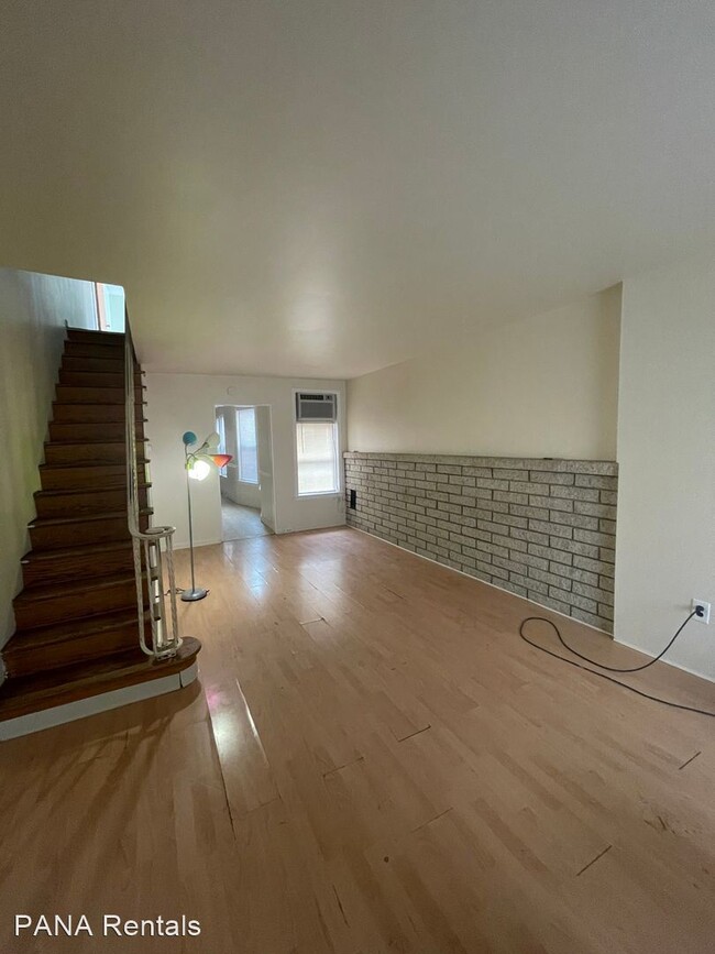 Building Photo - 4 br, 1 bath House - 1024 Church St