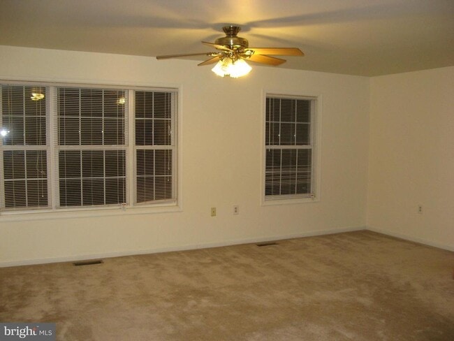Building Photo - 113 Ridge Ct