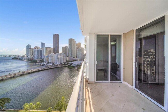 Building Photo - 701 Brickell Key Blvd