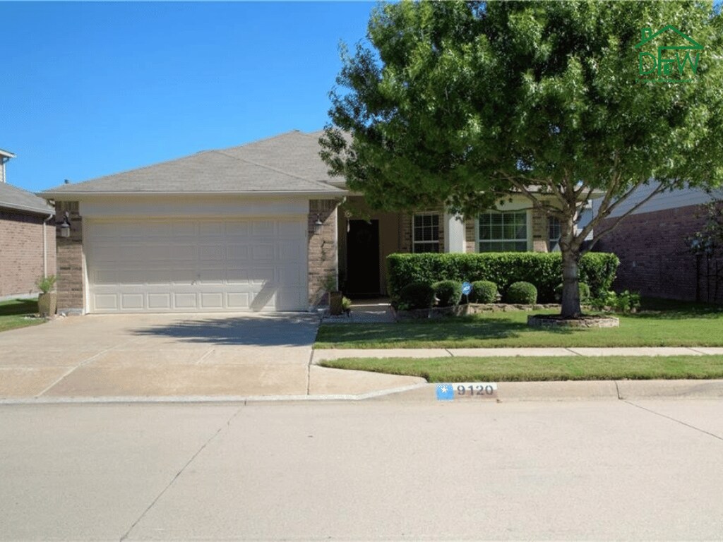 Primary Photo - 9120 Goldenview Dr