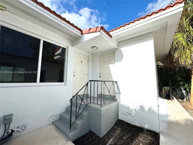 Foto del edificio - 8201 Abbott Ave