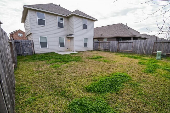 Foto del edificio - 13146 Ingram Gap Ln