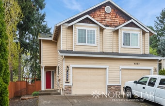 Building Photo - 4818 SW Chianti Pl