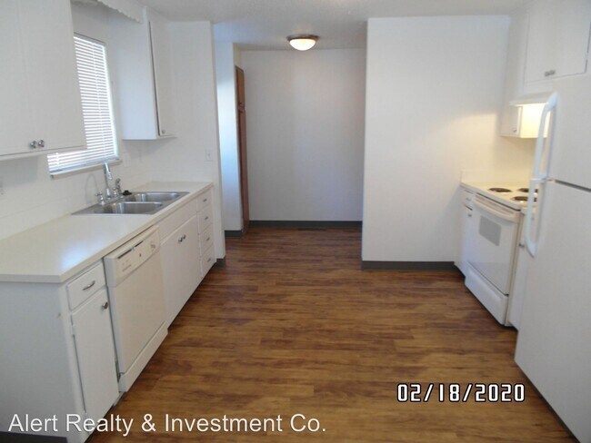 Foto del edificio - 924-926 S Bowen St