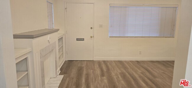 Foto del edificio - 4828 3rd Ave