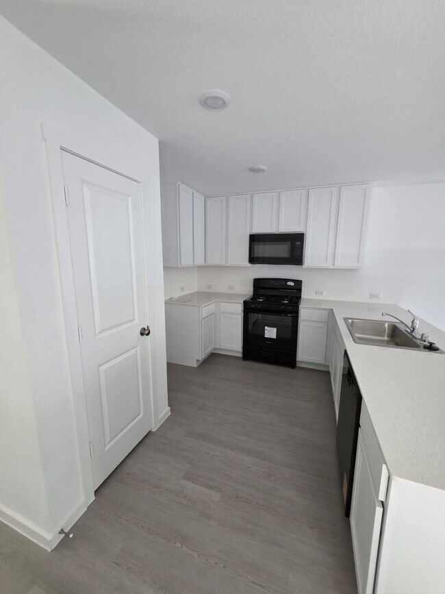 Building Photo - NEWLY BUILT 3 bedroom 2.5 Bath for rent!!!