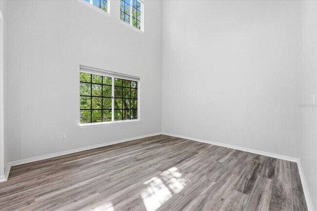 Foto del edificio - 5202 Hampton Beach Pl