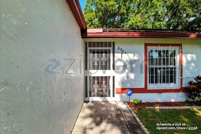 Foto del edificio - 6805 S Sheridan Rd