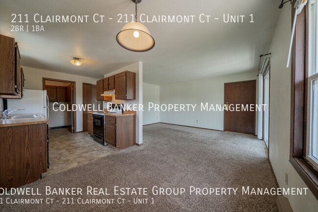 Building Photo - 211 Clairmont Ct