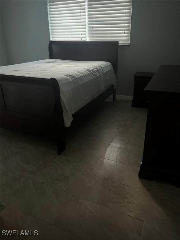 Building Photo - 4912 Tamiami Trl E