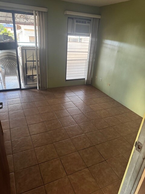 Foto del edificio - 94-331-331 Kahualena St
