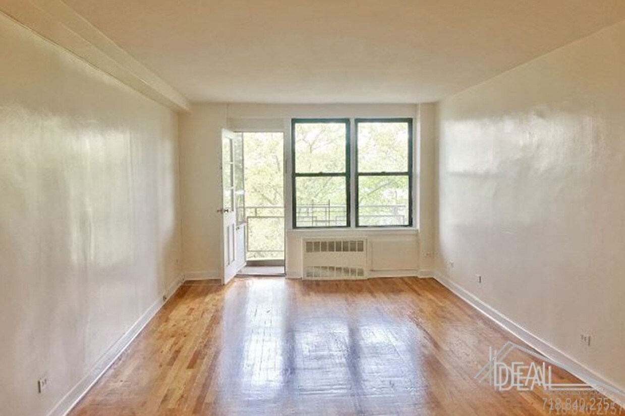 Primary Photo - Canarsie JR4 w/ Terrace