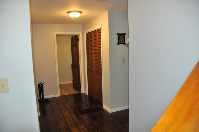 Foto del edificio - 640 River Rd