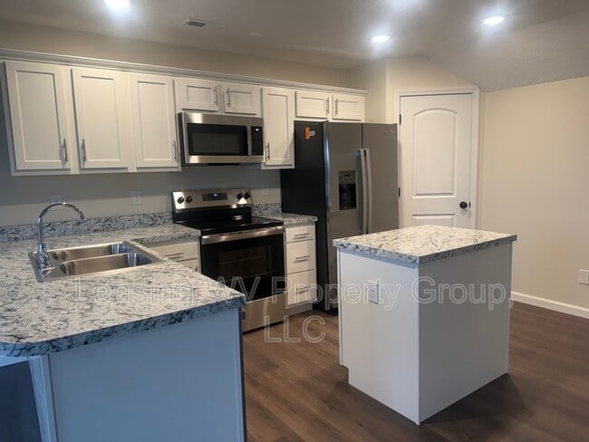 Foto del edificio - 71 Christian Ct