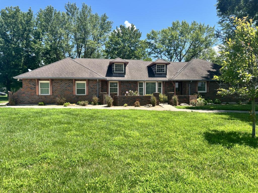 Primary Photo - 4305 S Buckner Tarsney Rd