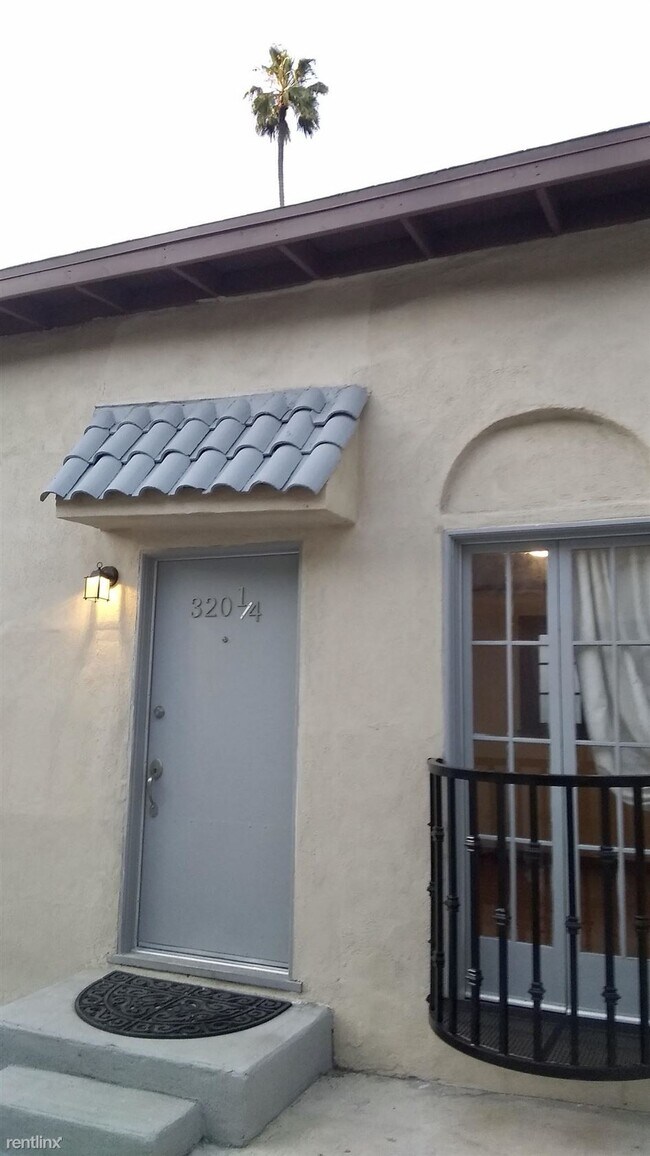 Foto del edificio - 315 1/4 Columbia Ave