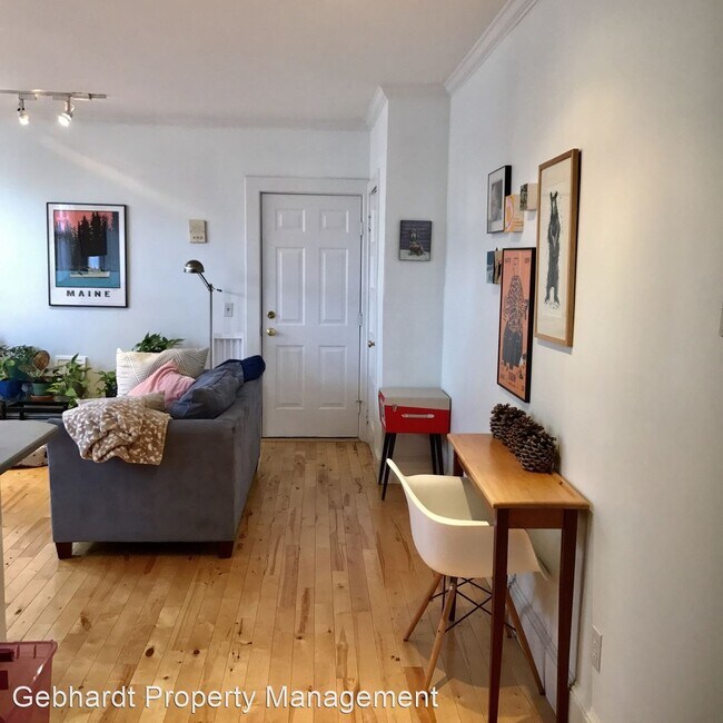 Foto del edificio - 1 br, 1 bath House - 325 Spring St Unit 3