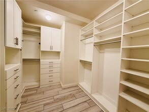 Building Photo - 285 Mandarin Hill Ln