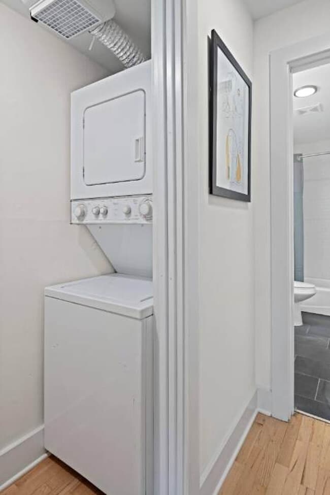 Foto del edificio - 1136 Crescent Ave NE