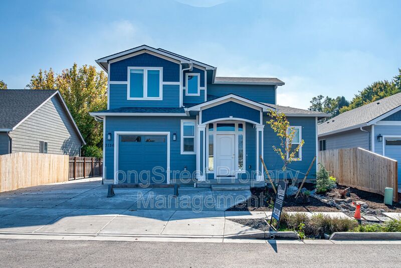 Foto principal - 3156 Isaac Ave SE