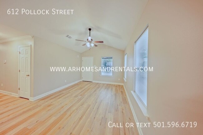 Building Photo - 612 Pollock St