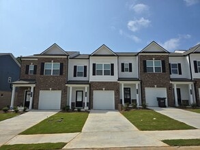 Building Photo - 313 Skye Ln