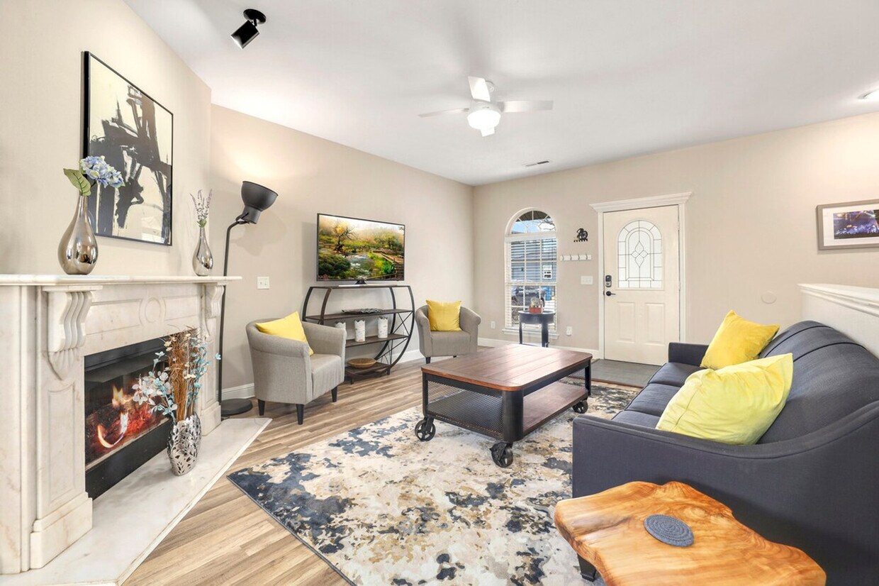 Foto principal - 1515 NW Bell Royal Ct