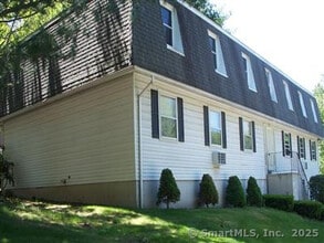 Building Photo - 35 Armand Dr