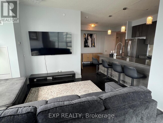 Photo du bâtiment - 4011-4011 Brickstone Mews