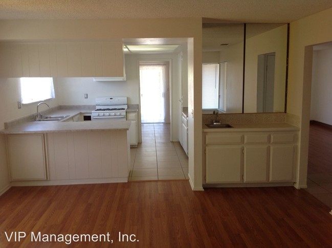 Building Photo - 4 br, 2 bath House - 13725 Burning Tree Drive