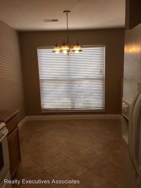 Building Photo - 2 br, 2.5 bath House - 2415 Hallerins Court