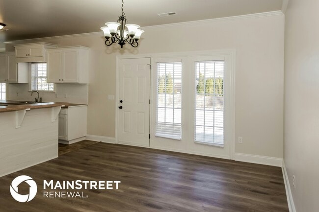 Foto del edificio - 115 Chapel Creek Dr