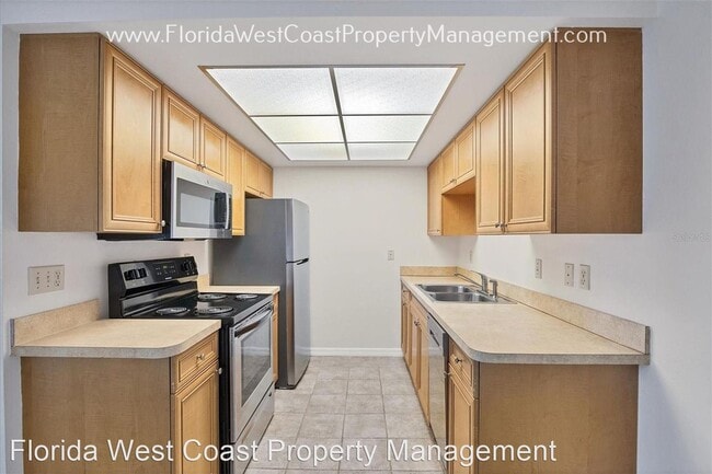 Building Photo - 1 br, 1 bath House - 5800 Hollywood Blvd A...