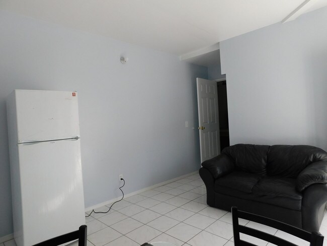 Foto del edificio - 1113 W Avenue P