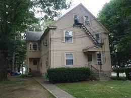 Primary Photo - 140 Highland Ave