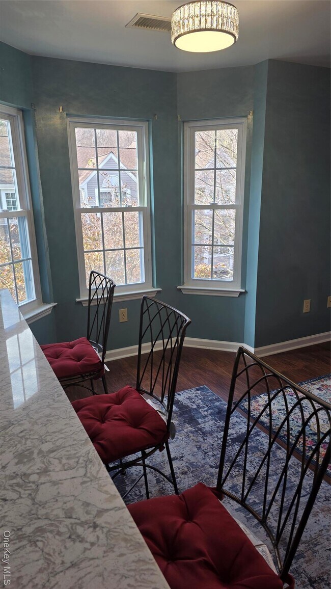 Building Photo - 29 Stone Creek Ln