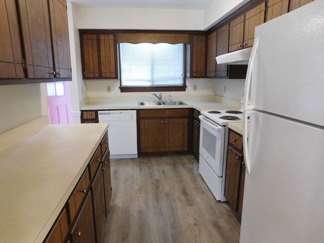 Building Photo - 1507 College Way