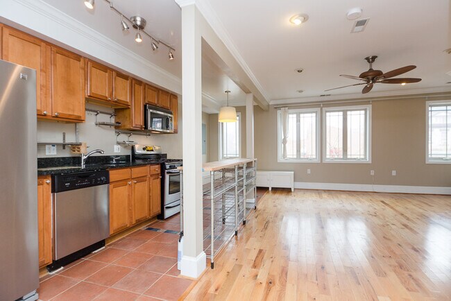 Foto del edificio - 3328 Sherman Ave NW