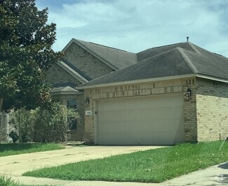 Building Photo - 6011 Oxford Lake Dr