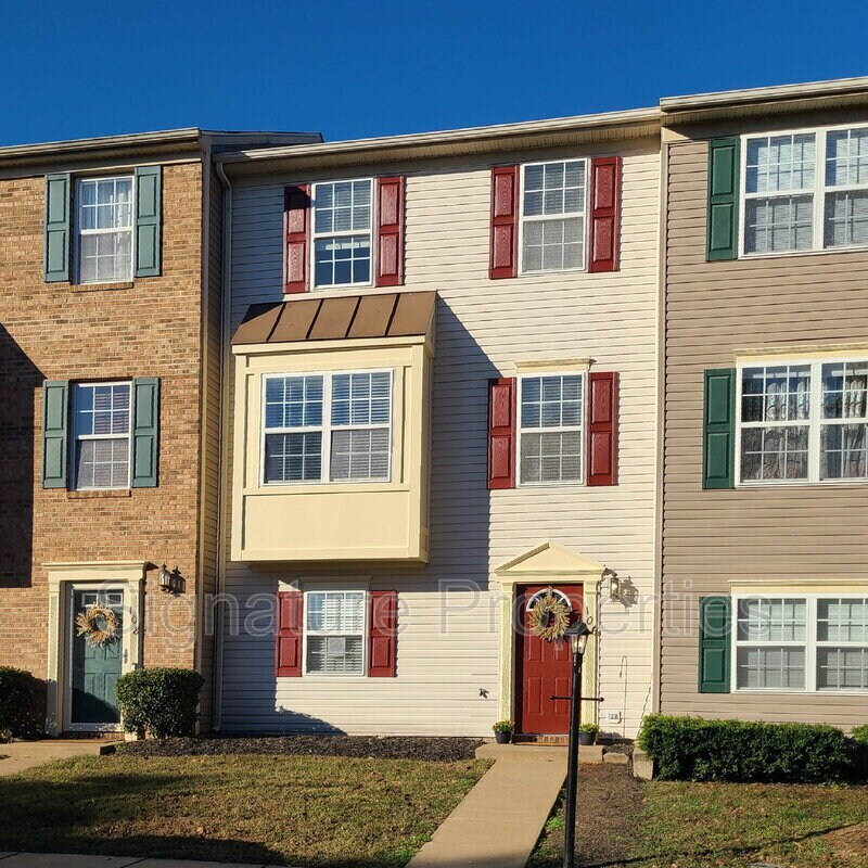 Foto principal - 106 Regina Ln