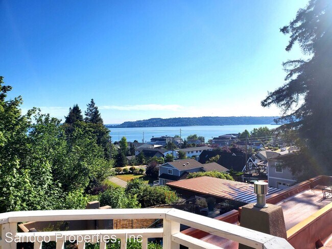 Foto del edificio - 5 br, 2 bath House - 2351 N 28th