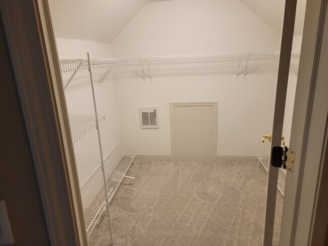 Foto del edificio - 382 W Glen Eagle Dr