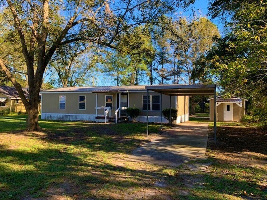 Primary Photo - 3BD/1B Newly renovated mobile home off of ...