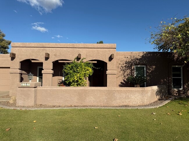 West facing home for beautiful sunsets from the porch swing - 8315 S Taylor Dr