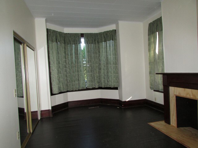 Foto del edificio - 1807 Hughitt Ave