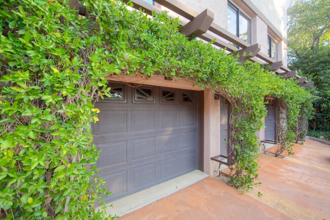 Foto del edificio - 801 Chelham Way