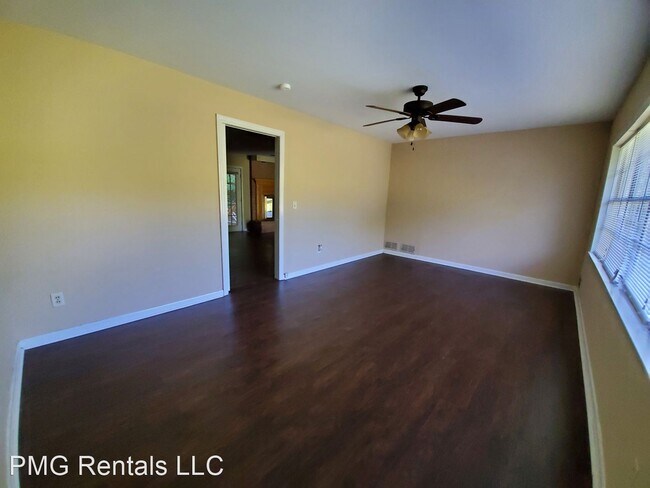 Foto del edificio - 4 br, 2 bath House - 103 North Jackson Rd