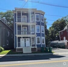 Building Photo - 290-292-292 Chestnut St